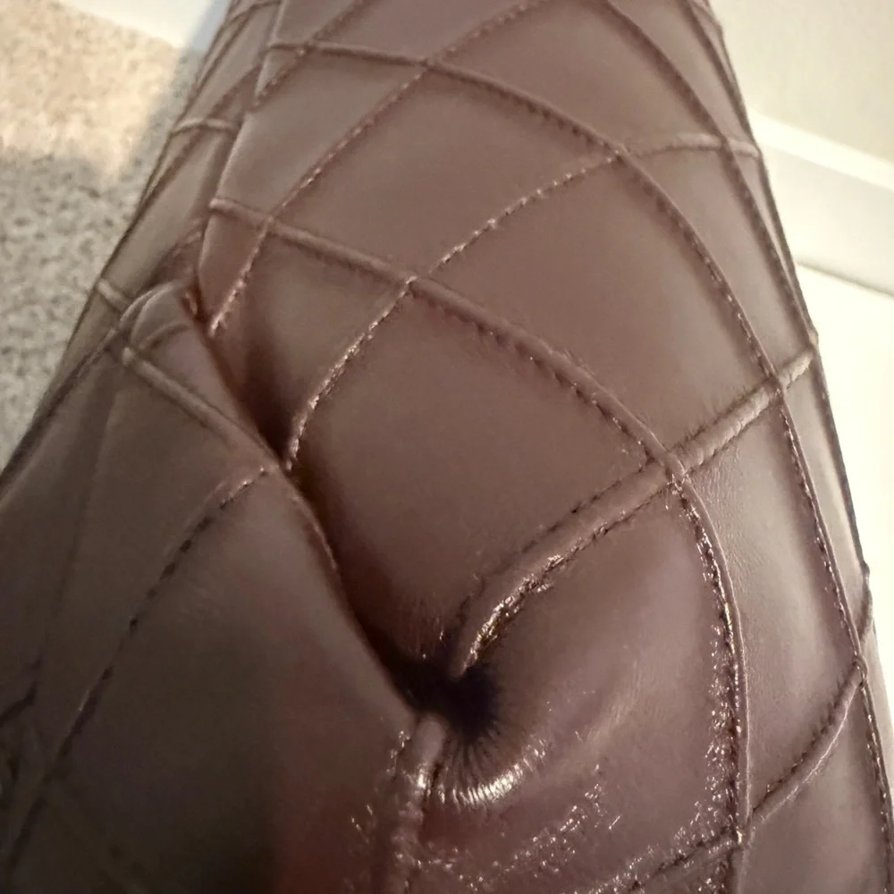 Tory Burch Fleming Quilted Hobo (Maple/Brown) - Picture 6 of 6